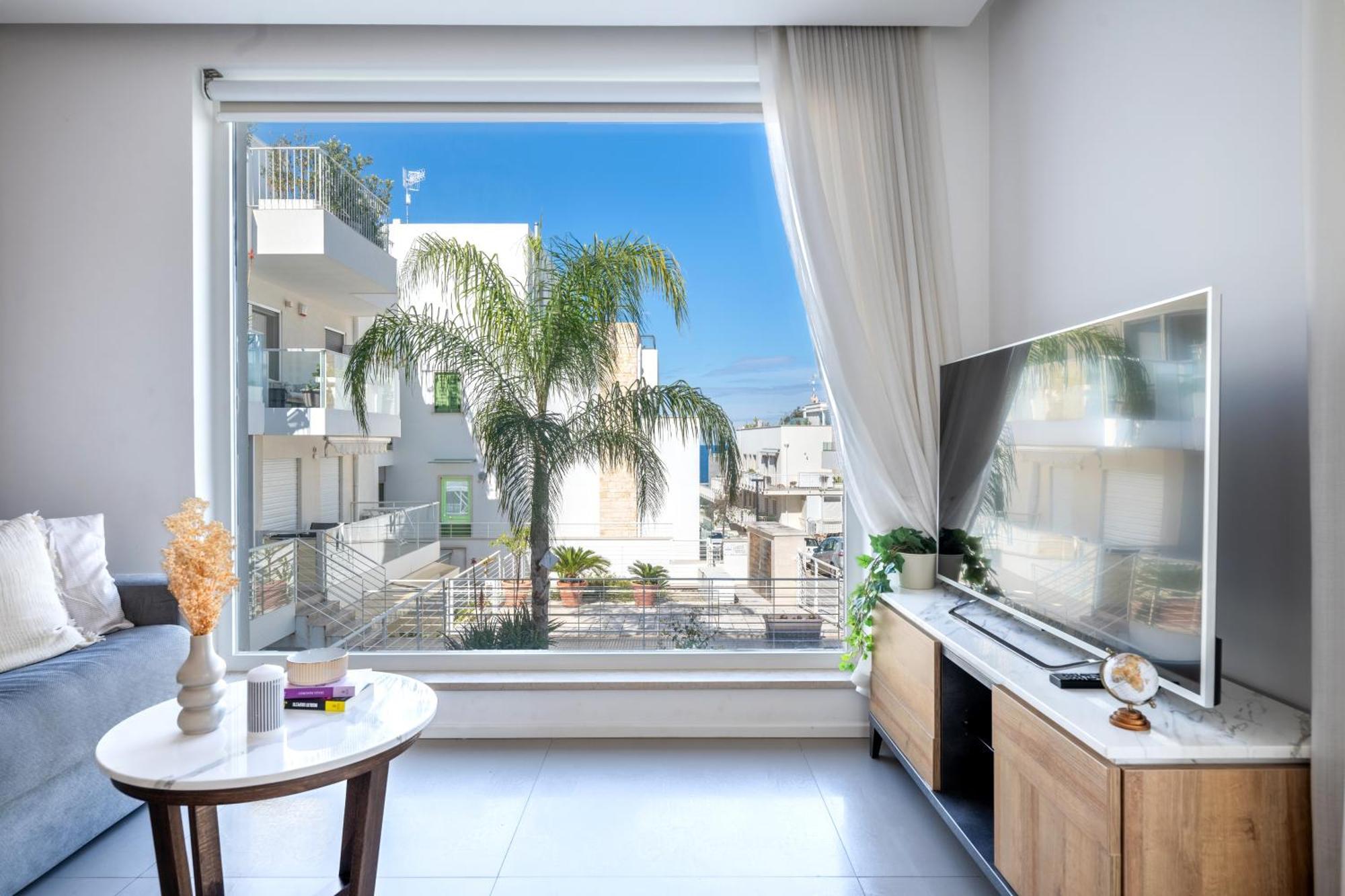 Exclusive Deluxe Apt Up To 6 People & Heated Tub Polignano a Mare Exterior photo